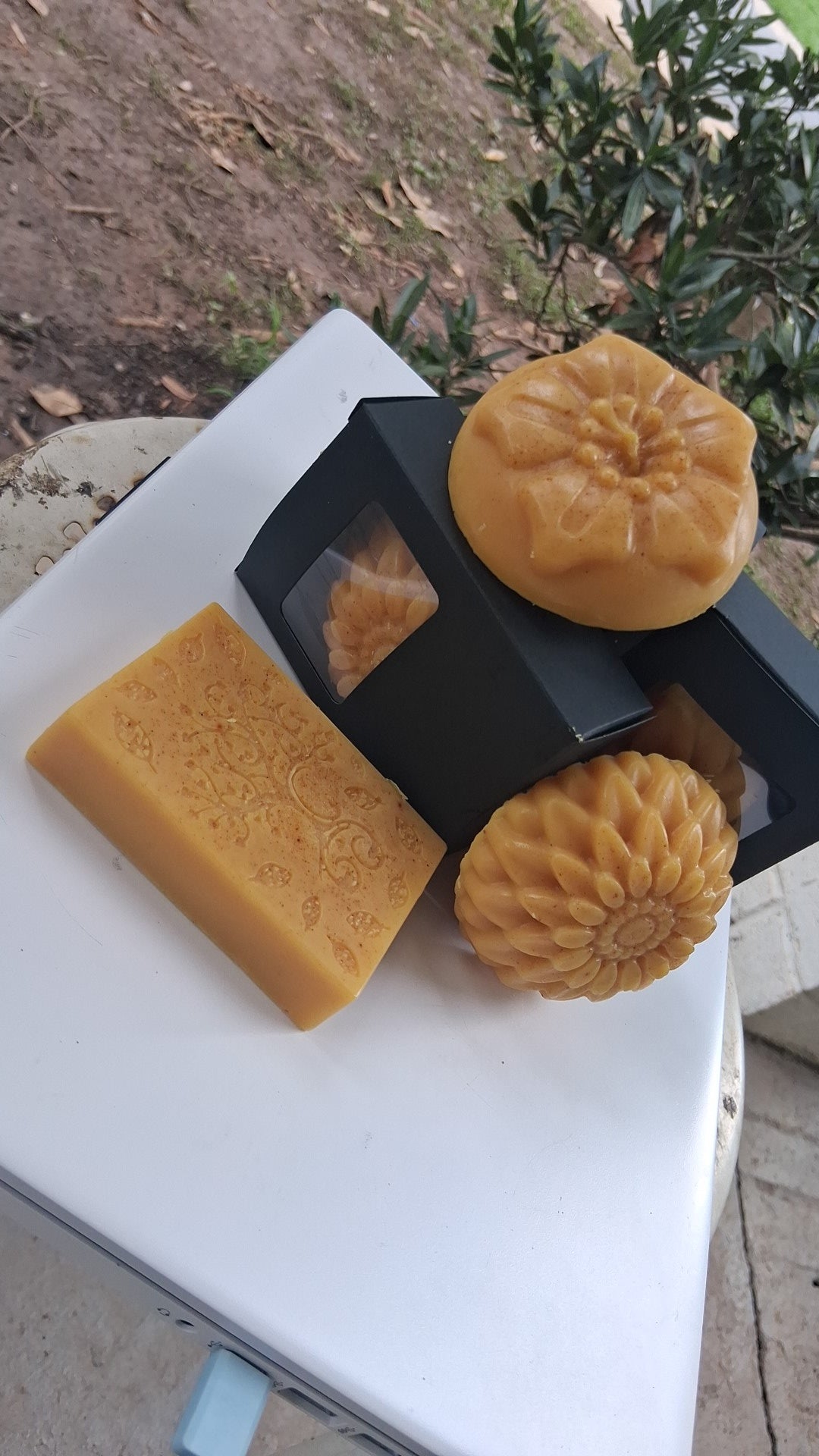 Goat Milk and Turmeric Facial Bar